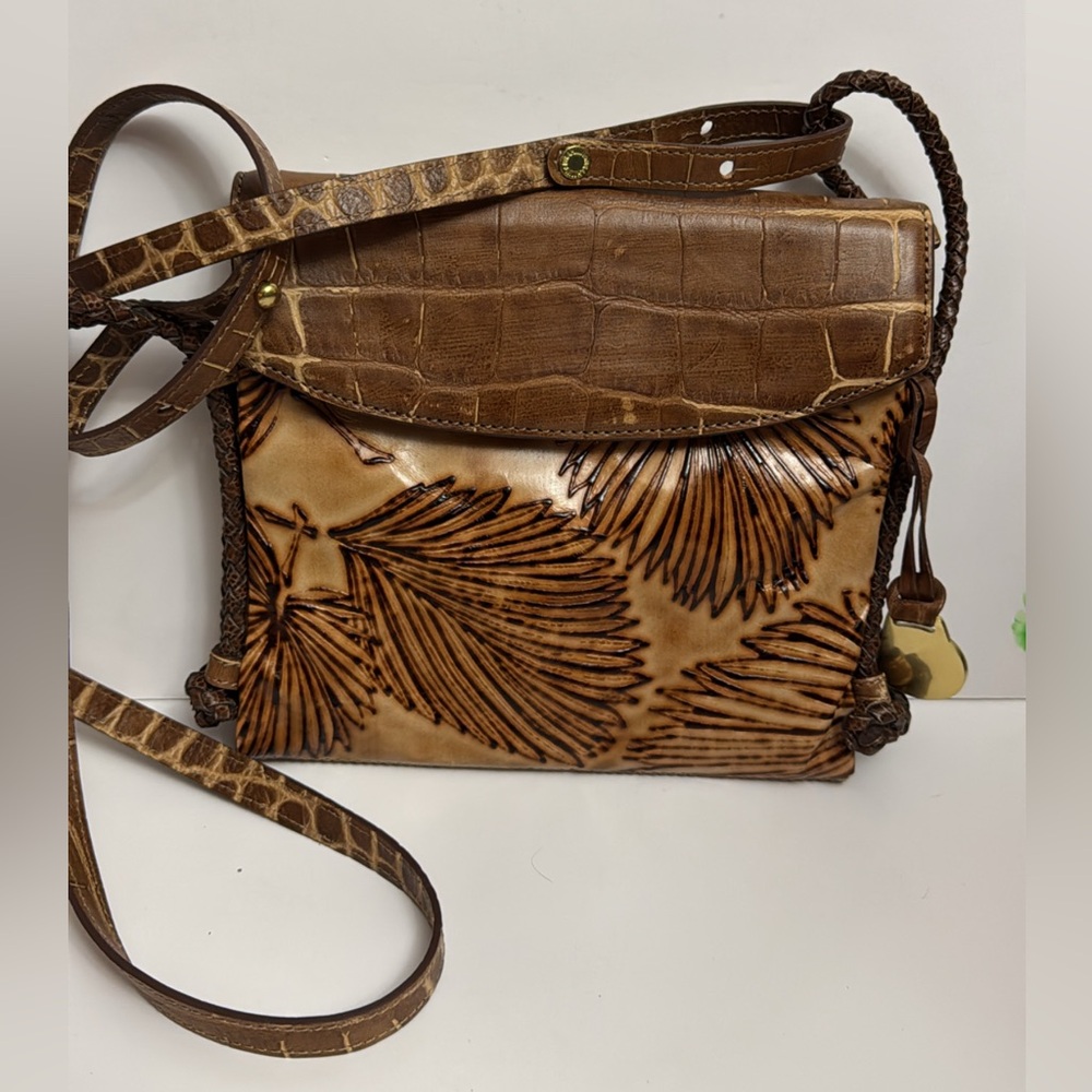 BRAHMIN MARGARITA VINTAGE RARE TAN TAHITI PALM LEAVES BROWN CROSSBODY WONENS BAG